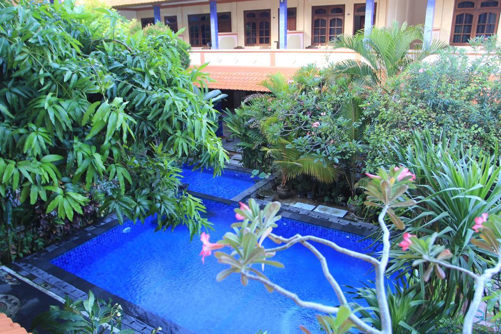 Cempaka 3 Losmen Kuta  Exterior photo