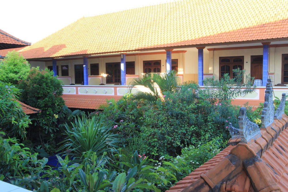 Cempaka 3 Losmen Kuta  Exterior photo
